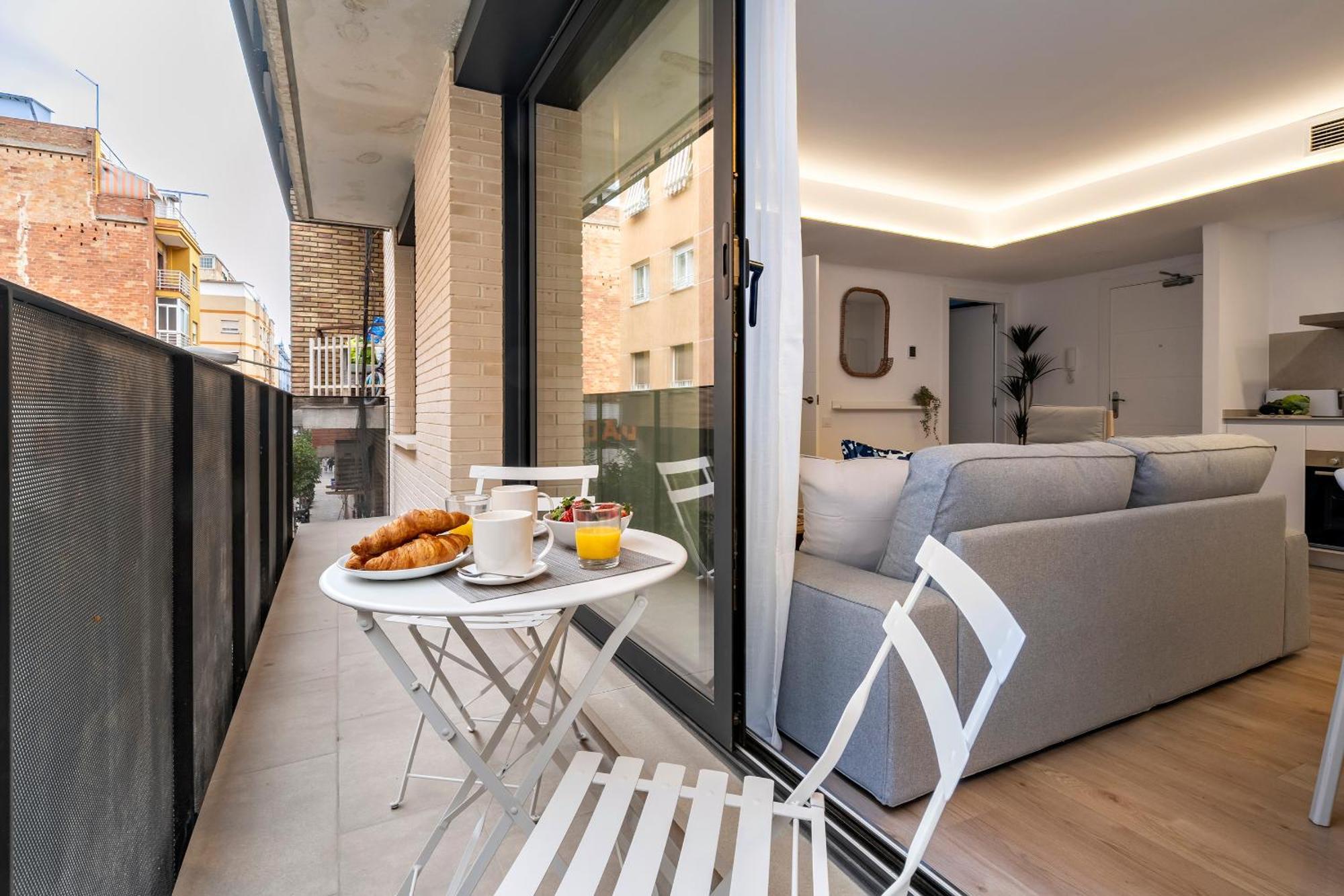 Habitat Apartments Teatre L'Hospitalet de Llobregat Dış mekan fotoğraf